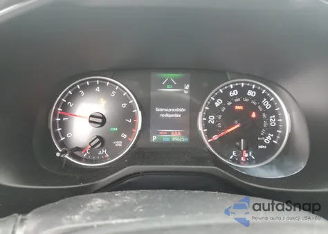 2022 Toyota Rav4 Xle z USA, uszkodzony, nr VIN 2T3W1RFV6NW193918